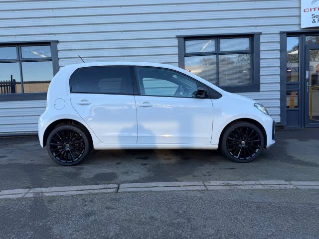 2017 Volkswagen Up 1.0 90PS High Up 5dr