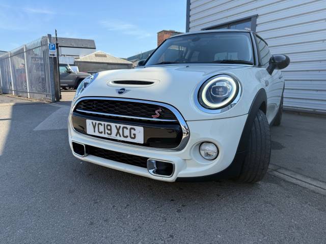 2019 Mini Hatchback 2.0 Cooper S Exclusive II 3dr