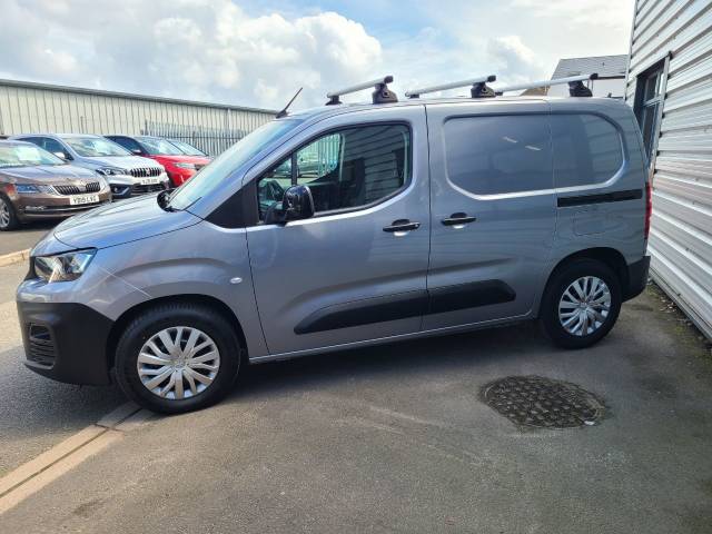 2022 Peugeot Partner 800 100kW 50kWh Professional Premium Van Auto