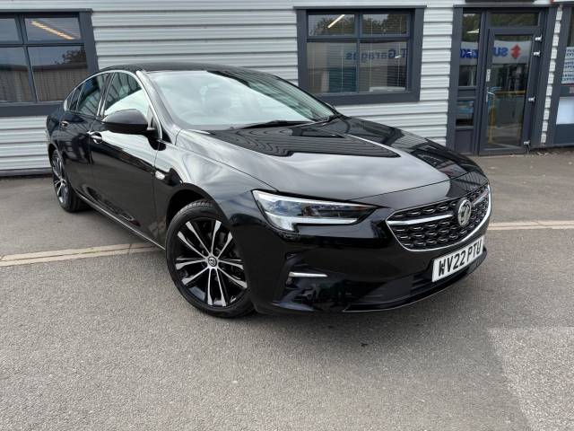 Vauxhall Insignia 1.5 Turbo D SE Edition 5dr Hatchback Diesel Black