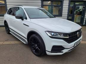 VOLKSWAGEN TOUAREG 2019 (19) at G T Garages Ltd  Scarborough