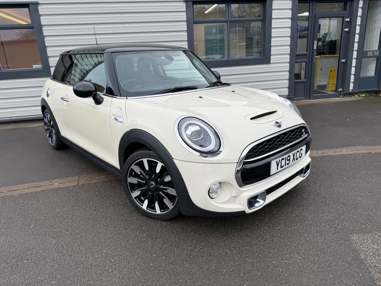 2019 Mini Hatchback