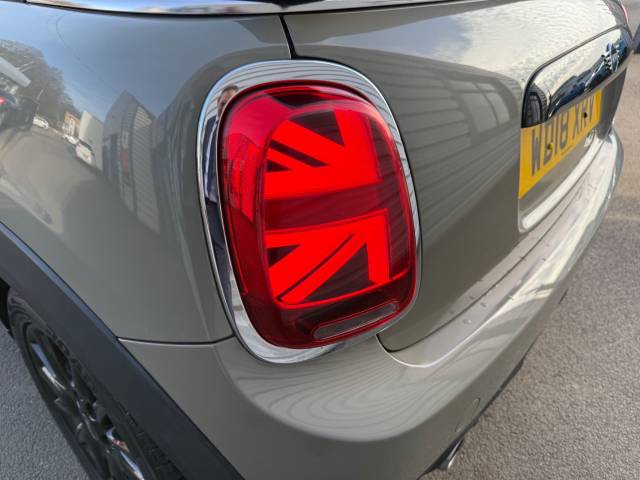 2018 Mini Convertible 1.5 Cooper II 2dr