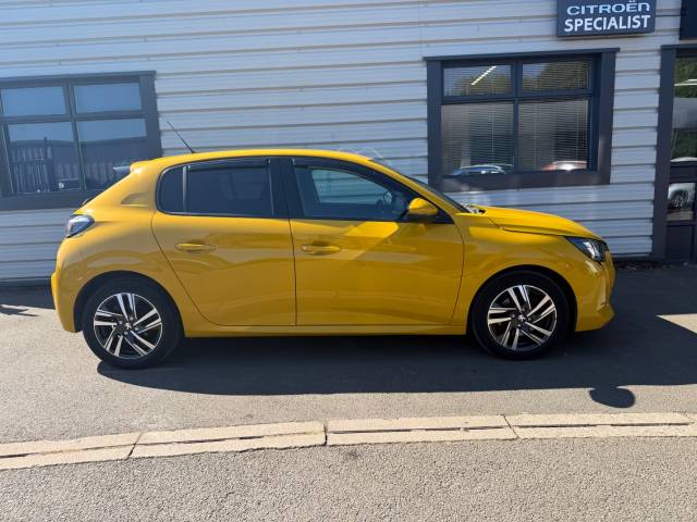2021 Peugeot 208 1.2 PureTech 100 Allure Premium 5dr