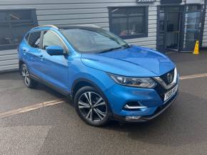 NISSAN QASHQAI at G T Garages Ltd Scarborough