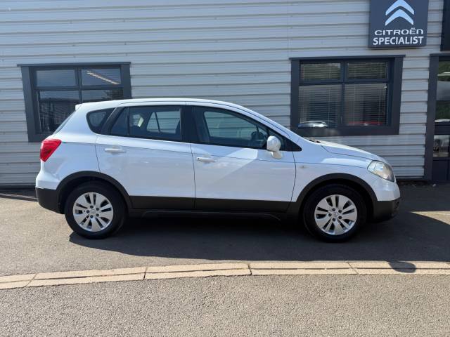 2016 Suzuki Sx4 S-cross 1.6 SZ3 5dr