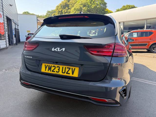 2023 Kia Ceed 1.5T GDi ISG 2 5dr
