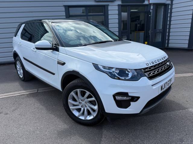 Land Rover Discovery Sport 2.0 TD4 180 SE Tech 5dr Auto Estate Diesel White