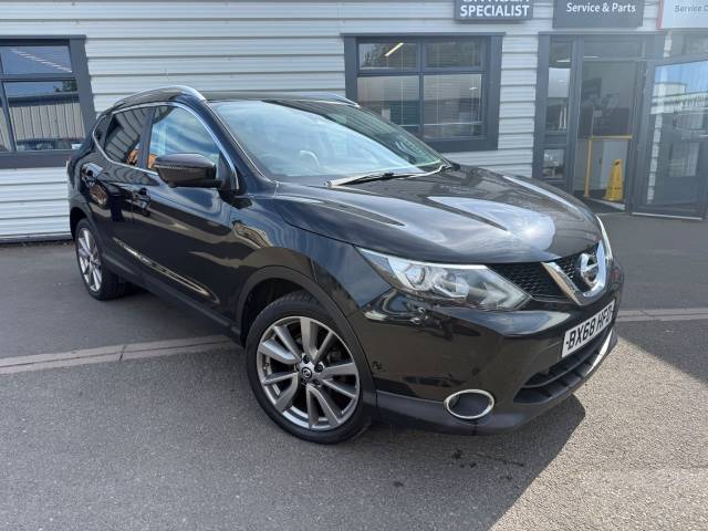 Nissan Qashqai 1.6 DCi Tekna Hatchback Diesel Black